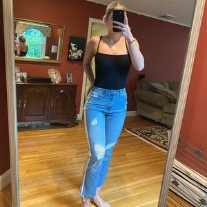 Cropped jean with pink stripes